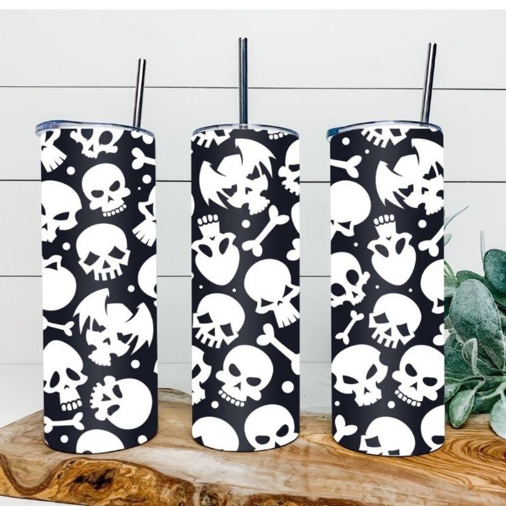 Custom 20oz skull tumbler!